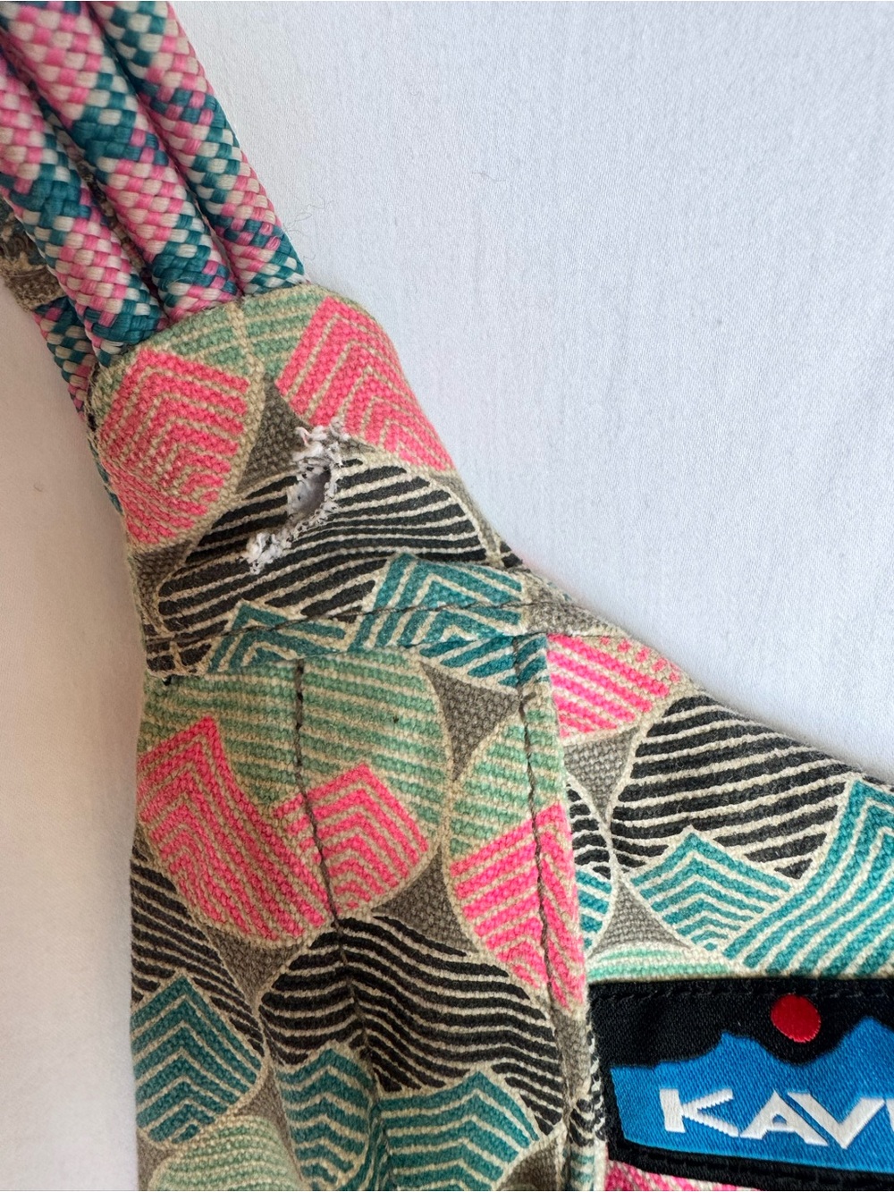 Kavu Pink Teal and Black Geometric Rope Sling Backpack - Picture 3 of 6